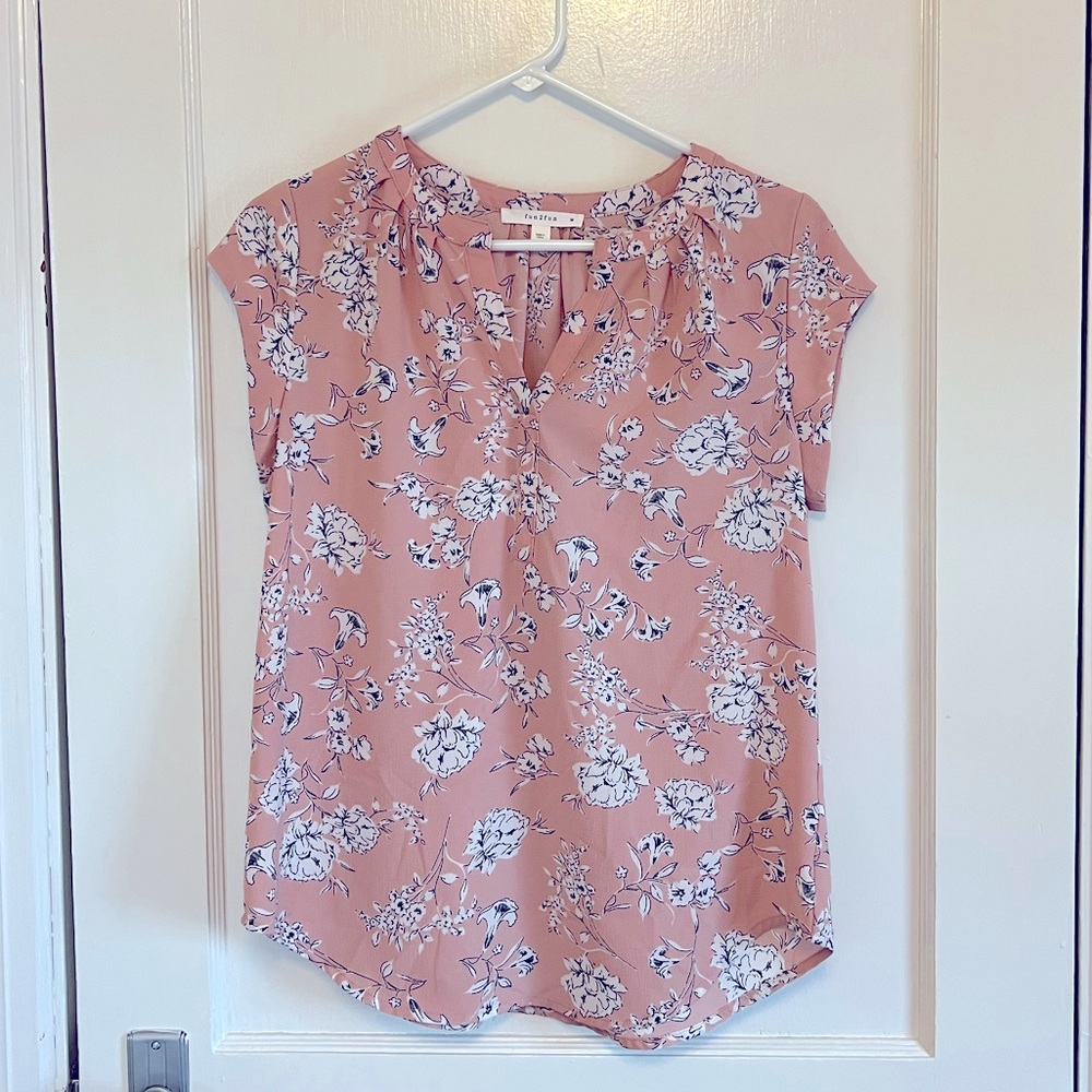 FUN2FUN Walden Split Neck Blouse